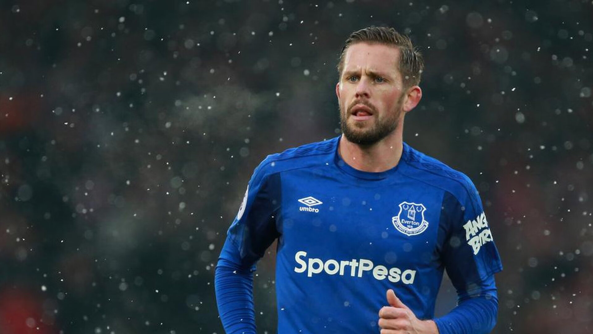 布鲁诺·卡博克洛在巴黎奥运会小组赛中砍下33分，17个篮板，43个效率值